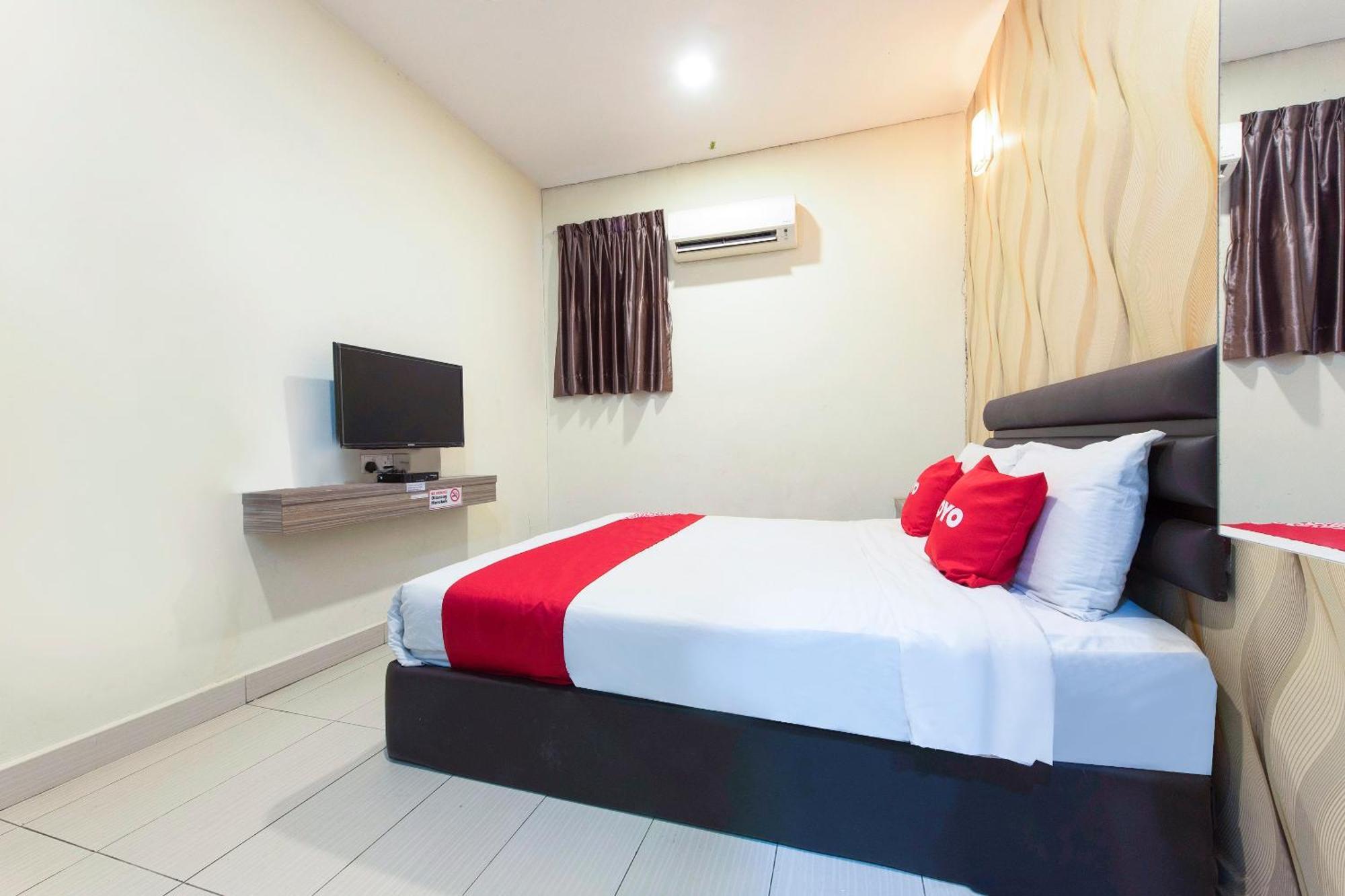 Super Oyo 90385 H3 Hotel Yong Peng Eksteriør bilde