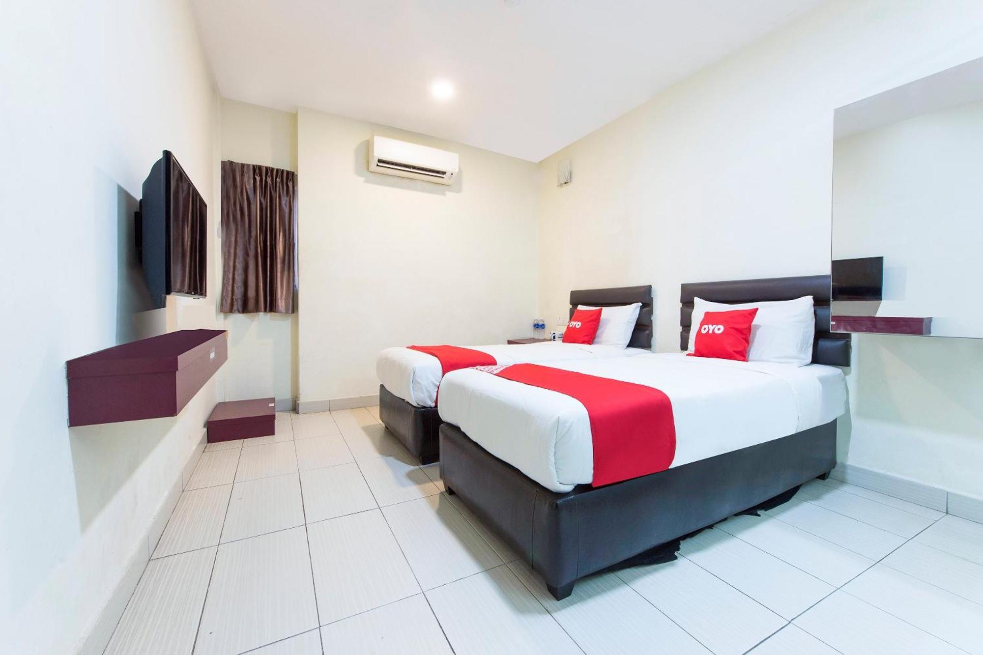 Super Oyo 90385 H3 Hotel Yong Peng Eksteriør bilde